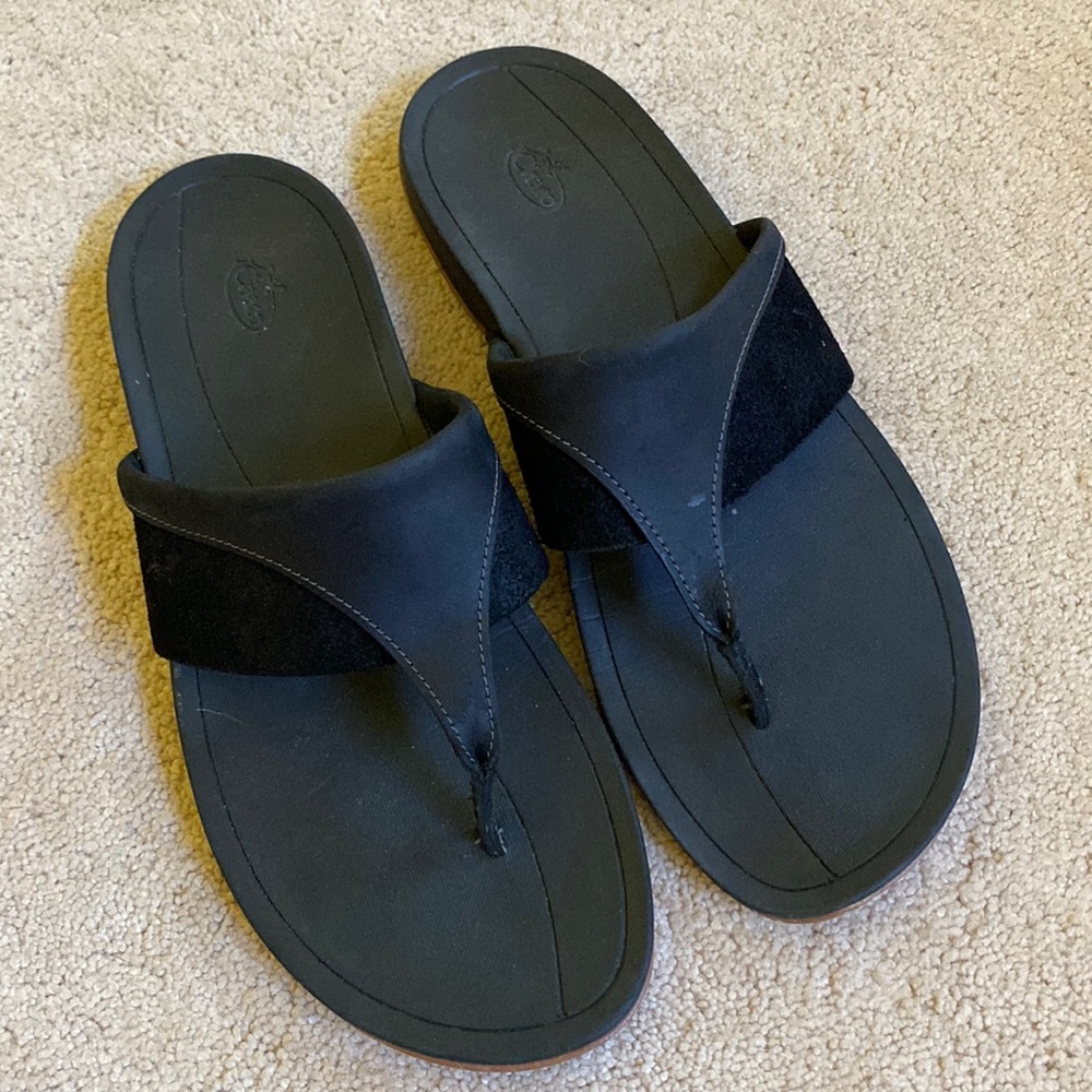 NWOT Black Chaco Flip Flops